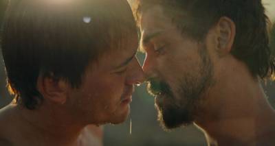 Netflix: &Alpha;&nu;&tau;&iota;&delta;&rho;ά&sigma;&epsilon;&iota;&sigmaf; &gamma;&iota;&alpha; &tau;&omicron; &nu;&tau;&omicron;&kappa;&iota;&mu;&alpha;&nu;&tau;έ&rho; &pi;&omicron;&upsilon; &delta;&epsilon;ί&chi;&nu;&epsilon;&iota; &tau;&omicron;&nu; &Mu;έ&gamma;&alpha; &Alpha;&lambda;έ&xi;&alpha;&nu;&delta;&rho;&omicron; &nu;&alpha; &phi;&iota;&lambda;ά&epsilon;&iota; &tau;&omicron;&nu; &Eta;&phi;&alpha;&iota;&sigma;&tau;ί&omega;&nu;&alpha;