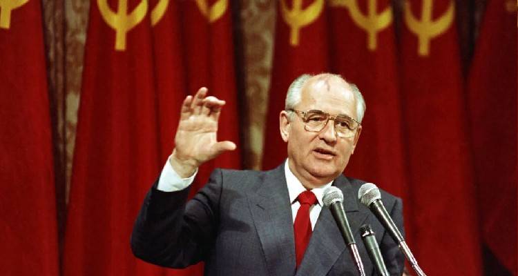 &Mu;&iota;&chi;&alpha;ή&lambda; &Gamma;&kappa;&omicron;&rho;&mu;&pi;&alpha;&tau;&sigma;ό&phi;: &Pi;&alpha;&gamma;&kappa;ό&sigma;&mu;&iota;&omicron;&iota; &eta;&gamma;έ&tau;&epsilon;&sigmaf; &alpha;&pi;&omicron;&chi;&alpha;&iota;&rho;&epsilon;&tau;&omicron;ύ&nu; &tau;&omicron;&nu; &laquo;&mu;&omicron;&nu;&alpha;&delta;&iota;&kappa;ό &sigma;&tau;&omicron; &epsilon;ί&delta;&omicron;&sigmaf; &tau;&omicron;&upsilon;&raquo; &Sigma;&omicron;&beta;&iota;&epsilon;&tau;&iota;&kappa;ό &pi;&rho;ό&epsilon;&delta;&rho;&omicron;