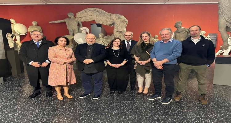 &Alpha;&pi;ό &tau;&eta; &Lambda;ή&mu;&nu;&omicron; έ&omega;&sigmaf; &tau;&eta; &Beta;&alpha;&sigma;&iota;&lambda;&epsilon;ί&alpha; | &Omicron;&iota; &alpha;&rho;&chi;&alpha;&iota;ό&tau;&eta;&tau;&epsilon;&sigmaf; &tau;&omicron;&upsilon; &Alpha;&iota;&gamma;&alpha;ί&omicron;&upsilon; &sigma;&upsilon;&gamma;&kappa;ί&nu;&eta;&sigma;&alpha;&nu; &tau;&eta;&nu; &omicron;&mu;&omicron;&gamma;έ&nu;&epsilon;&iota;&alpha; &tau;&eta;&sigmaf; &Epsilon;&lambda;&beta;&epsilon;&tau;ί&alpha;&sigmaf;