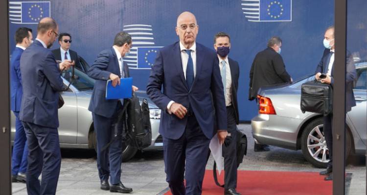 ΕΕ: Οι κυρώσεις που θα «πονέσουν» την Τουρκία | Τι πρότεινε η Αθήνα, η προειδοποίηση Δένδια