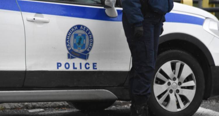 Χίος: Στο αυτόφωρο για fake news στα social media | Εγραψε ότι είδε μετανάστες σε βάρκα