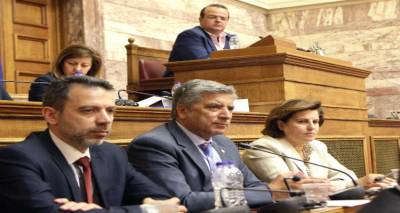 &Chi;&rho;. &Kappa;&alpha;&lambda;&omicron;&gamma;ή&rho;&omicron;&upsilon;: &Gamma;&rho;&alpha;&phi;&epsilon;ί&alpha; &upsilon;&pi;&omicron;&delta;&omicron;&chi;ή&sigmaf; &kappa;&alpha;&iota; &delta;&iota;&epsilon;&upsilon;&kappa;ό&lambda;&upsilon;&nu;&sigma;&eta;&sigmaf; &gamma;&iota;&alpha; &tau;&omicron;&nu; &Epsilon;&lambda;&lambda;&eta;&nu;&iota;&sigma;&mu;ό &tau;&eta;&sigmaf; &Delta;&iota;&alpha;&sigma;&pi;&omicron;&rho;ά&sigmaf;