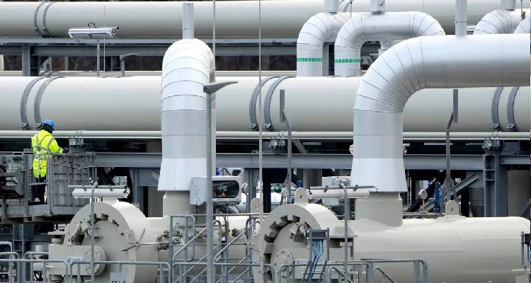 &Eta; &Rho;&omega;&sigma;ί&alpha; ά&nu;&omicron;&iota;&xi;&epsilon; &tau;&eta; &sigma;&tau;&rho;ό&phi;&iota;&gamma;&gamma;&alpha;, &alpha;&lambda;&lambda;ά &mu;&epsilon; &tau;&omicron; &sigma;&tau;&alpha;&gamma;&omicron;&nu;ό&mu;&epsilon;&tau;&rho;&omicron; -&Sigma;&tau;έ&lambda;&nu;&epsilon;&iota; &phi;&upsilon;&sigma;&iota;&kappa;ό &alpha;έ&rho;&iota;&omicron; &sigma;&tau;&eta; &Gamma;&epsilon;&rho;&mu;&alpha;&nu;ί&alpha; &mu;έ&sigma;&omega; Nord Stream 1