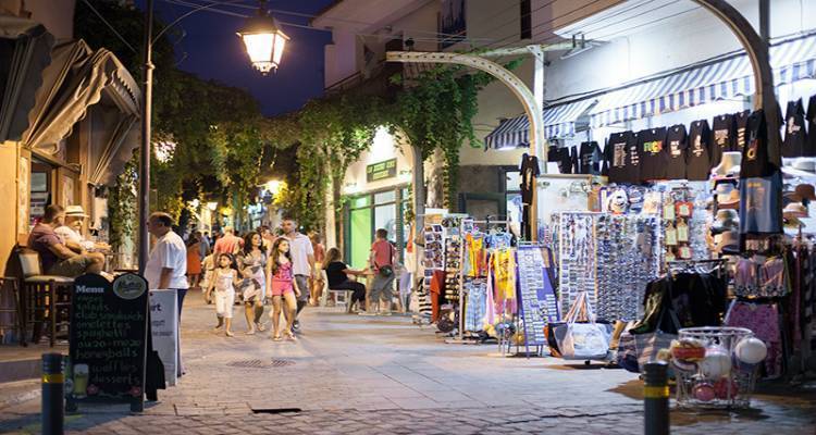 Θερινό ωράριο για τα καταστήματα της Μύρινας από 23 Ιουνίου έως 30 Αυγούστου