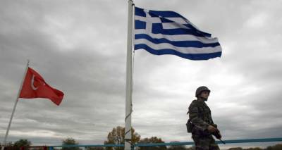 &Tau;&omicron; &pi;&omicron;&lambda;&iota;&tau;&iota;&kappa;ό &laquo;&pi;&alpha;&rho;&alpha;&sigma;&kappa;ή&nu;&iota;&omicron;&raquo; &tau;&eta;&sigmaf; &epsilon;&pi;&iota;&sigma;&tau;&rho;&omicron;&phi;ή&sigmaf; &tau;&omega;&nu; &delta;ύ&omicron; &Tau;&omicron;ύ&rho;&kappa;&omega;&nu; &sigma;&tau;&rho;&alpha;&tau;&iota;&omega;&tau;&iota;&kappa;ώ&nu; &pi;&omicron;&upsilon; &sigma;&upsilon;&nu;&epsilon;&lambda;ή&phi;&theta;&eta;&sigma;&alpha;&nu; &sigma;&tau;&omicron;&nu; Έ&beta;&rho;&omicron;