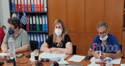 &Omicron;&iota; &theta;έ&sigma;&epsilon;&iota;&sigmaf; &tau;&eta;&sigmaf; &laquo;&Nu;ί&kappa;&eta;&sigmaf; &gamma;&iota;&alpha; &tau;&eta; &Lambda;ή&mu;&nu;&omicron;&raquo; &sigma;&tau;&eta; &sigma;&upsilon;&nu;&epsilon;&delta;&rho;ί&alpha;&sigma;&eta; &tau;&omicron;&upsilon; &Delta;&eta;&mu;&omicron;&tau;&iota;&kappa;&omicron;ύ &Sigma;&upsilon;&mu;&beta;&omicron;&upsilon;&lambda;ί&omicron;&upsilon;