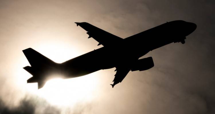 &Eta; &Epsilon;&lambda;&lambda;ά&delta;&alpha; &mu;&pi;&lambda;ό&kappa;&alpha;&rho;&epsilon; &pi;&tau;ή&sigma;&eta; &Mu;&Kappa;&Omicron;: &Omicron;&lambda;&lambda;&alpha;&nu;&delta;&omicron;ί &xi;&epsilon;&kappa;ί&nu;&eta;&sigma;&alpha;&nu; &mu;&epsilon; &alpha;&epsilon;&rho;&omicron;&pi;&lambda;ά&nu;&omicron; &gamma;&iota;&alpha; &tau;&eta; &Lambda;έ&sigma;&beta;&omicron; &gamma;&iota;&alpha; &nu;&alpha; &pi;ά&rho;&omicron;&upsilon;&nu; &pi;&rho;ό&sigma;&phi;&upsilon;&gamma;&epsilon;&sigmaf;!