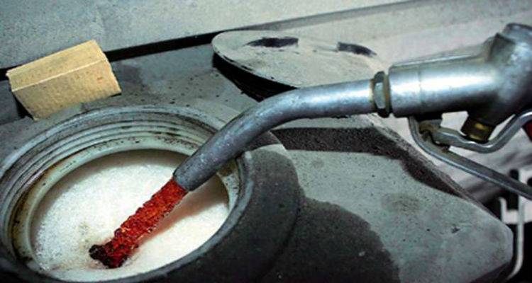 &Xi;&epsilon;&kappa;&iota;&nu;ά&epsilon;&iota; &sigma;ή&mu;&epsilon;&rho;&alpha; &eta; &delta;&iota;ά&theta;&epsilon;&sigma;&eta; &pi;&epsilon;&tau;&rho;&epsilon;&lambda;&alpha;ί&omicron;&upsilon; &theta;έ&rho;&mu;&alpha;&nu;&sigma;&eta;&sigmaf; &sigma;&tau;&eta; &Lambda;ή&mu;&nu;&omicron; | &Pi;ά&nu;&omega; &alpha;&pi;ό 1 &euro; &eta; &tau;&iota;&mu;ή &pi;ώ&lambda;&eta;&sigma;&eta;&sigmaf;