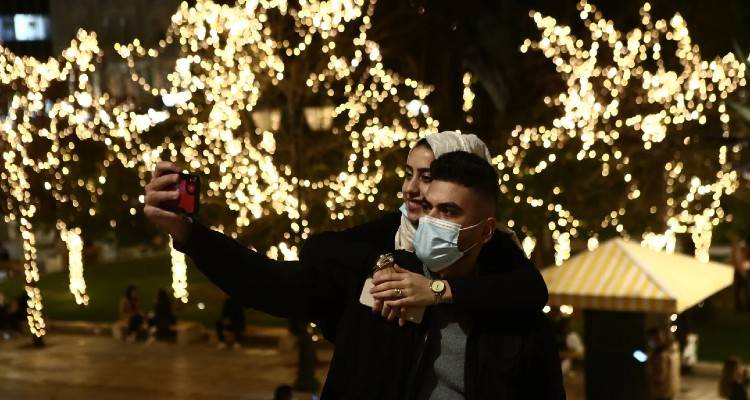 Ο οδικός χάρτης των μέτρων μέχρι και τις γιορτές | Ποιες «πόρτες» κλείνουν για τους ανεμβολίαστους, τα 5 μέτρα