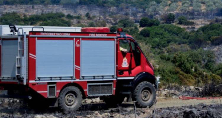 Λήμνος - Συμβαίνει τώρα: Δύο φωτιές σε εξέλιξη