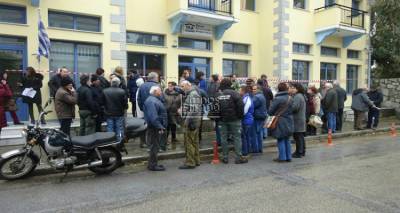 &laquo;Ό&chi;&iota;&raquo; &sigma;&tau;&eta;&nu; &upsilon;&pi;&omicron;&beta;ά&theta;&mu;&iota;&sigma;&eta; &tau;&omega;&nu; &upsilon;&pi;&eta;&rho;&epsilon;&sigma;&iota;ώ&nu; &tau;&omicron;&upsilon; &Epsilon;&Phi;&Kappa;&Alpha; &sigma;&tau;&eta; &Lambda;ή&mu;&nu;&omicron; (photos)