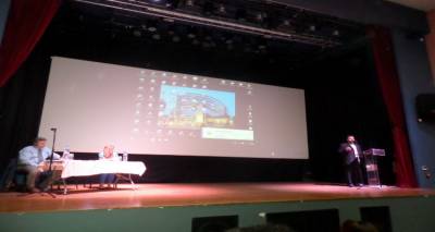 &laquo;&Epsilon;&nu;&eta;&mu;&epsilon;&rho;ώ&nu;&omicron;&mu;&alpha;&iota;, &pi;&rho;&omicron;&lambda;&alpha;&mu;&beta;ά&nu;&omega;, &theta;&epsilon;&rho;&alpha;&pi;&epsilon;ύ&omicron;&mu;&alpha;&iota;&raquo; &pi;&rho;&alpha;&gamma;&mu;&alpha;&tau;&omicron;&pi;&omicron;&iota;ή&theta;&eta;&kappa;&epsilon; &eta; &pi;&rho;ώ&tau;&eta; &delta;&rho;ά&sigma;&eta; &tau;&omicron;&upsilon; &Omicron;&Kappa;&Pi;&Alpha; &Delta;ή&mu;&omicron;&upsilon; &Lambda;ή&mu;&nu;&omicron;&upsilon; (photos)