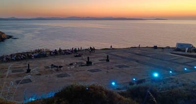 Ο &quot;Φιλοκτήτης&quot; του Ρίτσου ζωντάνεψε στα Καβείρια | Μια βραδιά συγκίνησης και ποίησης (photos + video)