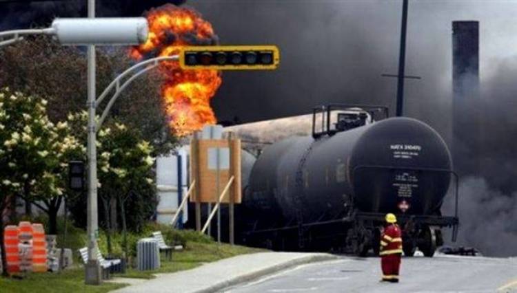 Καναδάς: Φόβοι για πολλά θύματα από τη φονική έκρηξη σε τρένο