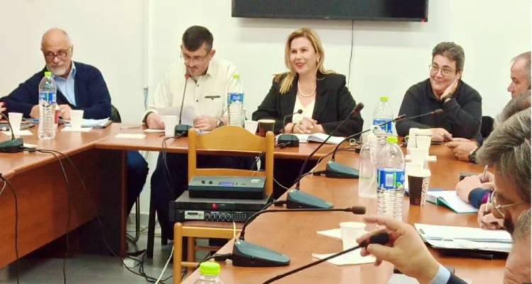 &Lambda;ή&mu;&nu;&omicron;&sigmaf;: &Sigma;&tau;&omicron; &epsilon;&pi;ί&kappa;&epsilon;&nu;&tau;&rho;&omicron; &omicron; &Pi;&rho;&omicron;ϋ&pi;&omicron;&lambda;&omicron;&gamma;&iota;&sigma;&mu;ό&sigmaf; &kappa;&alpha;&iota; &tau;&omicron; &Tau;&epsilon;&chi;&nu;&iota;&kappa;ό &Pi;&rho;ό&gamma;&rho;&alpha;&mu;&mu;&alpha; &tau;&omicron;&upsilon; 2026 &sigma;&epsilon; &delta;&iota;&pi;&lambda;ή &sigma;&upsilon;&nu;&epsilon;&delta;&rho;ί&alpha;&sigma;&eta;