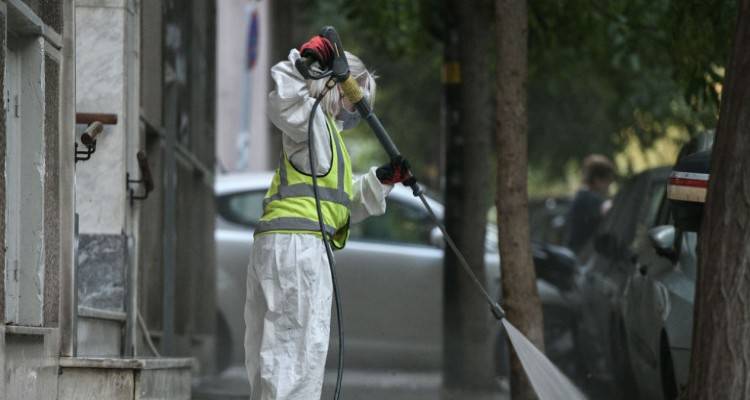 &Kappa;&omicron;&rho;&omega;&nu;&omicron;ϊό&sigmaf;: &Mu;&epsilon;&gamma;ά&lambda;&eta; &alpha;&nu;&eta;&sigma;&upsilon;&chi;ί&alpha; &gamma;&iota;&alpha; &tau;&alpha; &gamma;&eta;&rho;&omicron;&kappa;&omicron;&mu;&epsilon;ί&alpha;, &pi;&rho;&omicron;&beta;&lambda;&eta;&mu;&alpha;&tau;&iota;&sigma;&mu;ό&sigmaf; &gamma;&iota;&alpha; &tau;&eta;&nu; &Alpha;&tau;&tau;&iota;&kappa;ή | &Omicron;&lambda;&alpha; &tau;&alpha; &sigma;&tau;&omicron;&iota;&chi;&epsilon;ί&alpha;