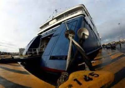 &Xi;&epsilon;&sigma;&eta;&kappa;ώ&nu;&epsilon;&iota; &tau;&eta;&nu; &Pi;&Nu;&Omicron; &eta; &pi;&rho;ό&tau;&alpha;&sigma;&eta; &gamma;&iota;&alpha; &laquo;&pi;&lambda;&omicron;ί&omicron;-&alpha;&sigma;&phi;&alpha;&lambda;&epsilon;ί&alpha;&sigmaf;&raquo;