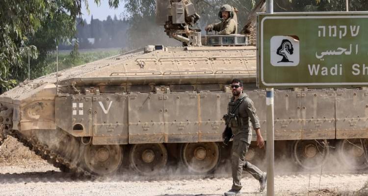 New York Times: &Tau;&omicron; &Iota;&sigma;&rho;&alpha;ή&lambda; &kappa;&alpha;&theta;&upsilon;&sigma;&tau;&epsilon;&rho;&epsilon;ί &tau;&eta; &chi;&epsilon;&rho;&sigma;&alpha;ί&alpha; &epsilon;&pi;ί&theta;&epsilon;&sigma;&eta; &sigma;&tau;&eta; &Gamma;ά&zeta;&alpha; &lambda;ό&gamma;&omega; &tau;&omicron;&upsilon; &kappa;&alpha;&iota;&rho;&omicron;ύ