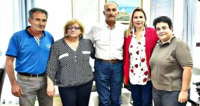 &Mu;&epsilon; &tau;&omicron;&nu; Έ&pi;&alpha;&rho;&chi;&omicron; &sigma;&upsilon;&nu;&alpha;&nu;&tau;ή&theta;&eta;&kappa;&epsilon; &eta; &laquo;&Nu;ί&kappa;&eta; &gamma;&iota;&alpha; &tau;&eta; &Lambda;ή&mu;&nu;&omicron;&raquo; (photos)