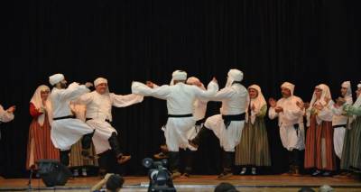 Ξεκινούν οι εγγραφές στα τμήματα ζωγραφικής και παραδοσιακών χορών του ΛτΕ Λήμνου