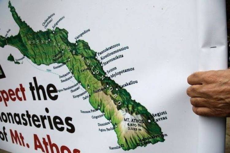 &Tau;&omicron; &mu;&pi;&lambda;ό&kappa;&omicron; &sigma;&tau;&omicron;&nu; &Alpha;&lambda;έ&xi;&eta;