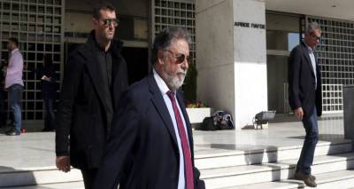 &Delta;&rho;&iota;&mu;&epsilon;ί&alpha; &epsilon;&pi;ί&theta;&epsilon;&sigma;&eta; &kappa;&upsilon;&beta;έ&rho;&nu;&eta;&sigma;&eta;&sigmaf; &kappa;&alpha;&iota; &Sigma;&Upsilon;&Rho;&Iota;&Zeta;&Alpha; &kappa;&alpha;&tau;ά &Pi;&alpha;&nu;&omicron;ύ&sigma;&eta;