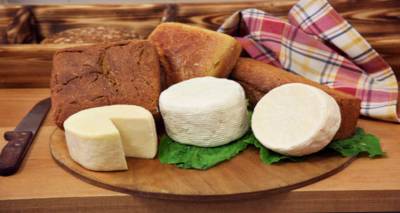 &Kappa;&alpha;&lambda;&alpha;&theta;ά&kappa;&iota; &Lambda;ή&mu;&nu;&omicron;&upsilon; &kappa;&alpha;&iota; ά&lambda;&lambda;&alpha; &xi;&epsilon;&chi;&omega;&rho;&iota;&sigma;&tau;ά &tau;&upsilon;&rho;&omicron;&kappa;&omicron;&mu;&iota;&kappa;ά &pi;&rho;&omicron;ϊό&nu;&tau;&alpha; &tau;&omega;&nu; &epsilon;&lambda;&lambda;&eta;&nu;&iota;&kappa;ώ&nu; &nu;&eta;&sigma;&iota;ώ&nu;