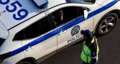 &Pi;ύ&rho;&gamma;&omicron;&sigmaf;: &Pi;ή&gamma;&alpha;&nu; &nu;&alpha; &epsilon;&xi;&alpha;&pi;&alpha;&tau;ή&sigma;&omicron;&upsilon;&nu; 73&chi;&rho;&omicron;&nu;&omicron; &kappa;&alpha;&iota; έ&pi;&epsilon;&sigma;&alpha;&nu; &sigma;&tau;&eta;&nu; &pi;&alpha;&gamma;ί&delta;&alpha; &tau;&omicron;&upsilon; | &Pi;ώ&sigmaf; &eta; &alpha;&pi;ά&tau;&eta; &gamma;ύ&rho;&iota;&sigma;&epsilon; &laquo;&mu;&pi;&omicron;ύ&mu;&epsilon;&rho;&alpha;&nu;&gamma;&kappa;&raquo;