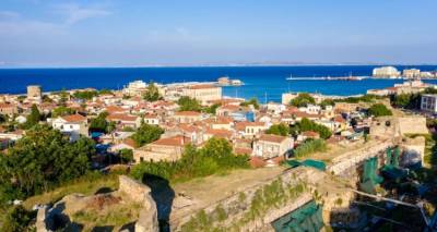 &Kappa;&omicron;&iota;&nu;&omega;&nu;&iota;&kappa;ό&sigmaf; &Tau;&omicron;&upsilon;&rho;&iota;&sigma;&mu;ό&sigmaf; 2025: &Mu;έ&chi;&rho;&iota; &pi;ό&tau;&epsilon; &theta;&alpha; &gamma;ί&nu;&omicron;&nu;&tau;&alpha;&iota; &omicron;&iota; &alpha;&iota;&tau;ή&sigma;&epsilon;&iota;&sigmaf; -&Tau;&iota; &kappa;&alpha;&lambda;ύ&pi;&tau;&omicron;&upsilon;&nu; &tau;&alpha; vouchers, &pi;&omicron;&iota;&omicron;&iota; &epsilon;ί&nu;&alpha;&iota; &omicron;&iota; &delta;&iota;&kappa;&alpha;&iota;&omicron;ύ&chi;&omicron;&iota;