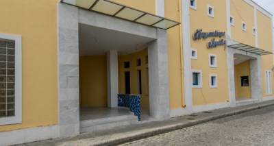 &Theta;&epsilon;&rho;&iota;&nu;ό &laquo;&Mu;&alpha;&rho;&omicron;ύ&lambda;&alpha;&raquo;: &Alpha;&nu;&alpha;&beta;ά&lambda;&lambda;&epsilon;&tau;&alpha;&iota; &eta; &alpha;&pi;&omicron;&psi;&iota;&nu;ή &pi;&rho;&omicron;&beta;&omicron;&lambda;ή &tau;&eta;&sigmaf; &tau;&alpha;&iota;&nu;ί&alpha;&sigmaf; &laquo;&Omicron;&iota; &Alpha;&pi;ί&theta;&alpha;&nu;&omicron;&iota; 2&raquo; &lambda;ό&gamma;&omega; &kappa;&alpha;&iota;&rho;&omicron;ύ