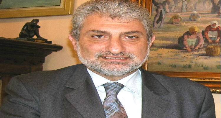 Χωρίς προεκλογικά φυλλάδια η εκλογική εξτρατεία του Παύλου Βογιατζή