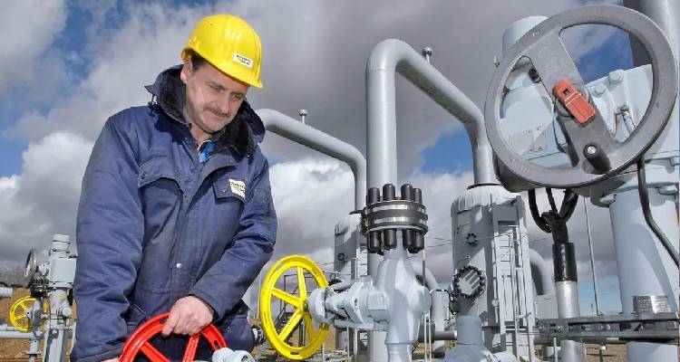 &Epsilon;&Epsilon;: &Pi;&rho;&omicron;&epsilon;&tau;&omicron;&iota;&mu;ά&zeta;&epsilon;&iota; έ&kappa;&tau;&alpha;&kappa;&tau;&omicron; &sigma;&chi;έ&delta;&iota;&omicron; &mu;&epsilon;ί&omega;&sigma;&eta;&sigmaf; &kappa;&alpha;&tau;&alpha;&nu;ά&lambda;&omega;&sigma;&eta;&sigmaf; &phi;&upsilon;&sigma;&iota;&kappa;&omicron;ύ &alpha;&epsilon;&rho;ί&omicron;&upsilon;