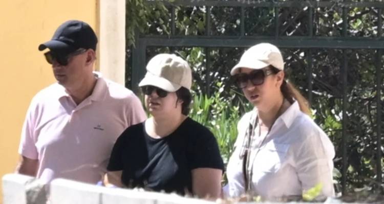 &Pi;. &Phi;ά&lambda;&eta;&rho;&omicron;: &Nu;έ&alpha; &sigma;&tau;&omicron;&iota;&chi;&epsilon;ί&alpha; &laquo;&kappa;&alpha;ί&nu;&epsilon;&raquo; &tau;&eta;&nu; 32&chi;&rho;&omicron;&nu;&eta; &gamma;&iota;&alpha; &tau;&omicron;&nu; &theta;ά&nu;&alpha;&tau;&omicron; &tau;&eta;&sigmaf; &kappa;ό&rho;&eta;&sigmaf; &tau;&eta;&sigmaf; -Ή&theta;&epsilon;&lambda;&epsilon; &nu;&alpha; &delta;&iota;&alpha;&phi;ύ&gamma;&epsilon;&iota; &sigma;&tau;&omicron; &epsilon;&xi;&omega;&tau;&epsilon;&rho;&iota;&kappa;ό