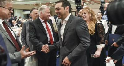 &Tau;&omicron; &alpha;&phi;ή&gamma;&eta;&mu;&alpha; &tau;&eta;&sigmaf; &laquo;&epsilon;&xi;ό&delta;&omicron;&upsilon; &sigma;&tau;&iota;&sigmaf; &alpha;&gamma;&omicron;&rho;έ&sigmaf;&raquo; &phi;έ&rho;&nu;&epsilon;&iota; &mu;&pi;&rho;&omicron;&sigma;&tau;ά &omicron; &Tau;&sigma;ί&pi;&rho;&alpha;&sigmaf;