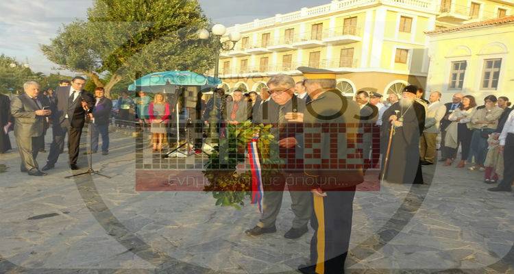 Ά&nu;&omicron;&iota;&xi;&epsilon; &eta; &alpha;&upsilon;&lambda;&alpha;ί&alpha; &tau;&omega;&nu; &epsilon;&kappa;&delta;&eta;&lambda;ώ&sigma;&epsilon;&omega;&nu; &epsilon;&omicron;&rho;&tau;&alpha;&sigma;&mu;&omicron;ύ &laquo;&Rho;&omega;&sigma;&omicron;-&Epsilon;&lambda;&lambda;&eta;&nu;&iota;&kappa;ή&sigmaf; &Phi;&iota;&lambda;ί&alpha;&sigmaf;&raquo; &sigma;&tau;&eta; &Lambda;ή&mu;&nu;&omicron; (mp3+photos)