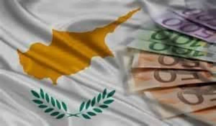 Κύπρος: Απαγορεύεται η έξοδος από τη χώρα στους οφειλέτες του Δημοσίου
