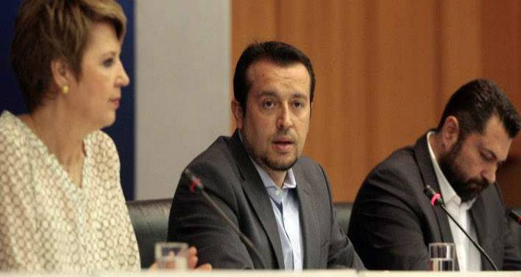 &Sigma;&tau;&omicron; &Mu;έ&gamma;&alpha;&rho;&omicron; &Mu;&alpha;&xi;ί&mu;&omicron;&upsilon; &sigma;ή&mu;&epsilon;&rho;&alpha; &omicron;&iota; 4 &nu;έ&omicron;&iota; &kappa;&alpha;&nu;&alpha;&lambda;ά&rho;&chi;&epsilon;&sigmaf; | &Sigma;&upsilon;&nu;ά&nu;&tau;&eta;&sigma;&eta; &mu;&epsilon; &Pi;&alpha;&pi;&pi;ά, &Gamma;&epsilon;&rho;&omicron;&beta;&alpha;&sigma;ί&lambda;&eta;, &Kappa;&rho;έ&tau;&sigma;&omicron;