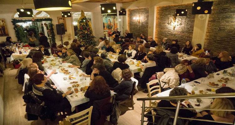&Tau;&omicron; &Lambda;ύ&kappa;&epsilon;&iota;&omicron; &Epsilon;&lambda;&lambda;&eta;&nu;ί&delta;&omega;&nu; &Lambda;ή&mu;&nu;&omicron;&upsilon; &sigma;&tau;&omicron; &pi;&nu;&epsilon;ύ&mu;&alpha; &tau;&omega;&nu; &Chi;&rho;&iota;&sigma;&tau;&omicron;&upsilon;&gamma;έ&nu;&nu;&omega;&nu; &laquo;&Mu;&epsilon;&tau;ά &Mu;&omicron;&upsilon;&sigma;&iota;&kappa;ή&sigmaf;&raquo; (photos)