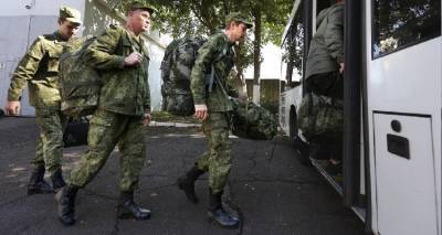 &Sigma;ά&lambda;&omicron;&sigmaf; &sigma;&tau;&eta; &Rho;&omega;&sigma;ί&alpha;: &Omicron;&iota; &alpha;&rho;&chi;έ&sigmaf; &upsilon;&pi;ό&sigma;&chi;&omicron;&nu;&tau;&alpha;&iota; &nu;&alpha; &delta;&iota;&omicron;&rho;&theta;ώ&sigma;&omicron;&upsilon;&nu; &tau;&alpha; &laquo;&lambda;ά&theta;&eta;&raquo; -E&pi;&iota;&sigma;&tau;&rho;ά&tau;&epsilon;&upsilon;&sigma;&alpha;&nu; &eta;&lambda;&iota;&kappa;&iota;&omega;&mu;έ&nu;&omicron;&upsilon;&sigmaf;, &alpha;&sigma;&theta;&epsilon;&nu;&epsilon;ί&sigmaf; &kappa;&alpha;&iota;... &mu;&alpha;ί&epsilon;&sigmaf;