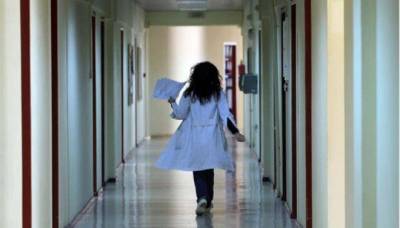 1.600 &psi;&eta;&phi;&iota;&alpha;&kappa;έ&sigmaf; &kappa;&alpha;&tau;&alpha;&gamma;&gamma;&epsilon;&lambda;ί&epsilon;&sigmaf; &gamma;&iota;&alpha; &laquo;&phi;&alpha;&kappa;&epsilon;&lambda;ά&kappa;&iota;&raquo;