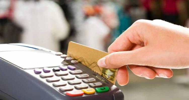 &laquo;&Beta;ό&mu;&beta;&alpha;&raquo; &gamma;&iota;&alpha; &tau;&iota;&sigmaf; &eta;&lambda;&epsilon;&kappa;&tau;&rho;&omicron;&nu;&iota;&kappa;έ&sigmaf; &sigma;&upsilon;&nu;&alpha;&lambda;&lambda;&alpha;&gamma;έ&sigmaf; &chi;&iota;&lambda;&iota;ά&delta;&omega;&nu; &epsilon;&pi;&iota;&chi;&epsilon;&iota;&rho;ή&sigma;&epsilon;&omega;&nu;