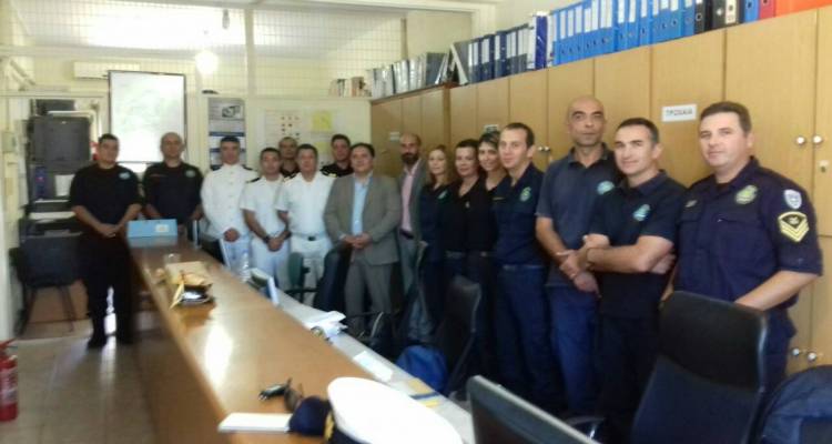 &Lambda;ή&mu;&nu;&omicron;&sigmaf;: &Tau;&alpha; &lambda;&iota;&mu;&epsilon;&nu;&iota;&kappa;ά έ&rho;&gamma;&alpha; &sigma;&tau;&omicron; &epsilon;&pi;ί&kappa;&epsilon;&nu;&tau;&rho;&omicron; &tau;&eta;&sigmaf; &epsilon;&pi;ί&sigma;&kappa;&epsilon;&psi;&eta;&sigmaf; &Lambda;&alpha;&mu;&pi;&rho;ί&delta;&eta;