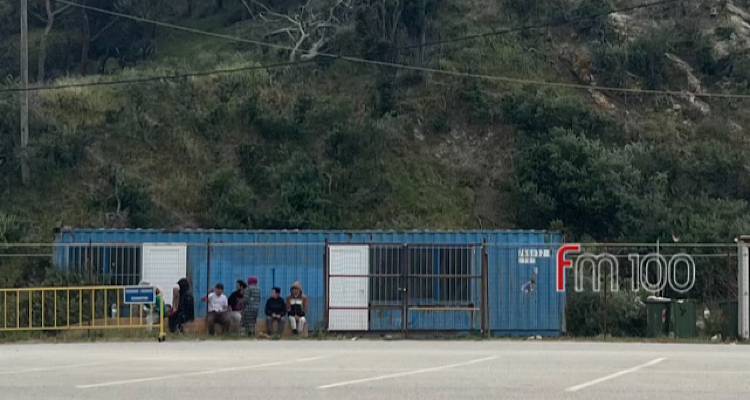 Λήμνος: Απόψε το βράδυ με το Μyconos θα μεταφερθούν οι 89 παράνομοι μετανάστες στη Λέσβο.