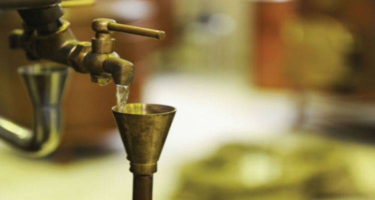 &Eta; &tau;έ&chi;&nu;&eta; &tau;&eta;&sigmaf; &alpha;&pi;ό&sigma;&tau;&alpha;&xi;&eta;&sigmaf;