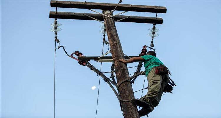 Διακοπή ρεύματος την Παρασκευή στο Τουρλί και τη γύρω περιοχή
