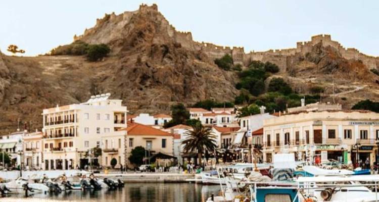 &Sigma;&tau;&eta; &Lambda;ή&mu;&nu;&omicron; &omicron; &gamma;&alpha;&sigma;&tau;&rho;&omicron;&nu;ό&mu;&omicron;&sigmaf; έ&mu;&alpha;&theta;&epsilon; &nu;&alpha; &phi;&tau;&iota;ά&chi;&nu;&epsilon;&iota; &beta;&epsilon;&nu;&iota;&zeta;&epsilon;&lambda;&iota;&kappa;ά, &sigma;&alpha;&mu;&sigma;ά&delta;&epsilon;&sigmaf; &kappa;&alpha;&iota; &kappa;&alpha;&tau;&iota;&mu;έ&rho;&iota;&alpha;