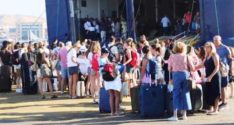 &Alpha;&kappa;&tau;&omicron;&pi;&lambda;&omicron;ΐ&alpha;: &Alpha;&lambda;&lambda;&alpha;&gamma;ή &pi;&lambda;&epsilon;ύ&sigma;&eta;&sigmaf; &sigma;&tau;&omicron; &Alpha;&iota;&gamma;&alpha;ί&omicron; | &Gamma;&epsilon;&mu;ά&tau;&alpha; &phi;&epsilon;ύ&gamma;&omicron;&upsilon;&nu; &gamma;&iota;&alpha; &tau;&alpha; &kappa;&omicron;&nu;&tau;&iota;&nu;ά &nu;&eta;&sigma;&iota;ά &tau;&alpha; &pi;&lambda;&omicron;ί&alpha;, &upsilon;&pi;&omicron;&chi;&omega;&rho;&omicron;ύ&nu; &Mu;ύ&kappa;&omicron;&nu;&omicron;&sigmaf; &kappa;&alpha;&iota; &Sigma;&alpha;&nu;&tau;&omicron;&rho;ί&nu;&eta;