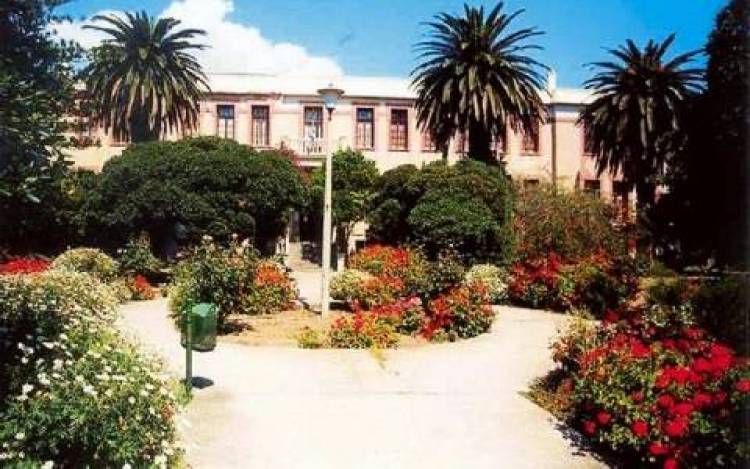 &Epsilon;&kappa;&tau;ό&sigmaf; &delta;&iota;&alpha;&theta;&epsilon;&sigma;&iota;&mu;ό&tau;&eta;&tau;&alpha;&sigmaf; &Beta;ό&rho;&epsilon;&iota;&omicron; &kappa;&alpha;&iota; &Nu;ό&tau;&iota;&omicron; &Alpha;&iota;&gamma;&alpha;ί&omicron;