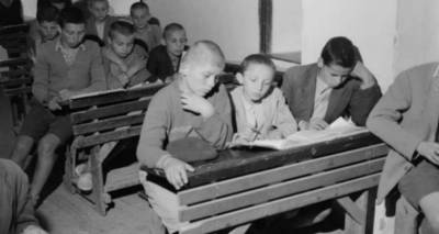 &Kappa;&alpha;&lambda;ή &Chi;&rho;&omicron;&nu;&iota;ά 1961: Ά&mu;&alpha; &kappa;&epsilon;&rho;&delta;ί&sigma;&omicron;&upsilon;&mu;&epsilon; &tau;&omicron; &Lambda;&alpha;&chi;&epsilon;ί&omicron; &Sigma;&upsilon;&nu;&tau;&alpha;&kappa;&tau;ώ&nu; &theta;&alpha; &pi;ά&mu;&epsilon; &nu;&alpha; &delta;&omicron;ύ&mu;&epsilon; &theta;ά&lambda;&alpha;&sigma;&sigma;&alpha;!