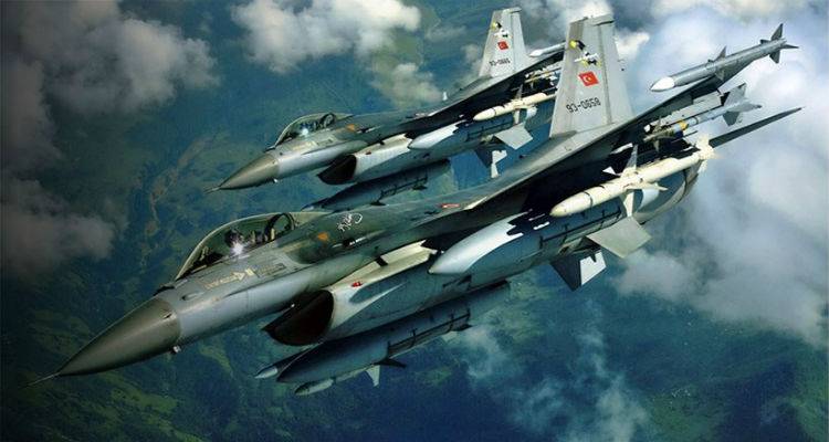 11 &tau;&omicron;&upsilon;&rho;&kappa;&iota;&kappa;ά &mu;&alpha;&chi;&eta;&tau;&iota;&kappa;ά &epsilon;&chi;&theta;έ&sigmaf; &sigma;&tau;&omicron; &Beta;. &Alpha;&iota;&gamma;&alpha;ί&omicron;